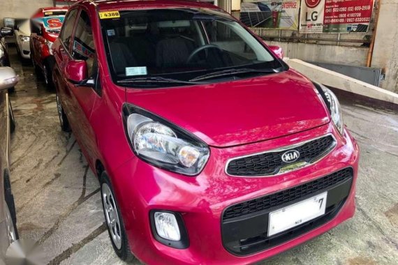 2015 Kia Picanto 1.0 MT 15k mileage only Nego available thru financing