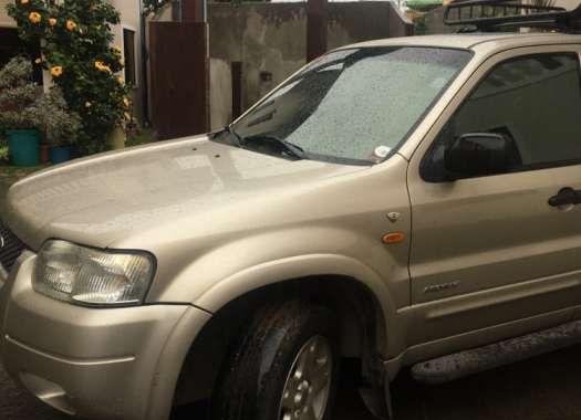Like New Ford Escape for sale