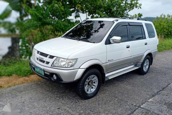 Isuzu crosswind xuv 2009 for sale