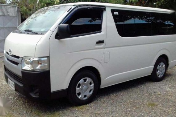 2014 TOYOTA Hiace commuter FOR SALE