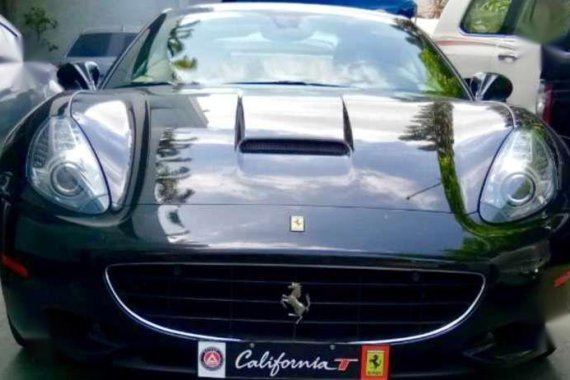 2010 Ferrari California Very Fresh and Save Big Big Good as New