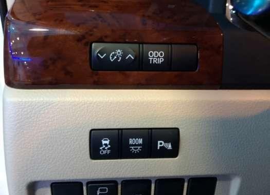 2010 Toyota Alphard 3.5 Engine V6 Automatic Transmission