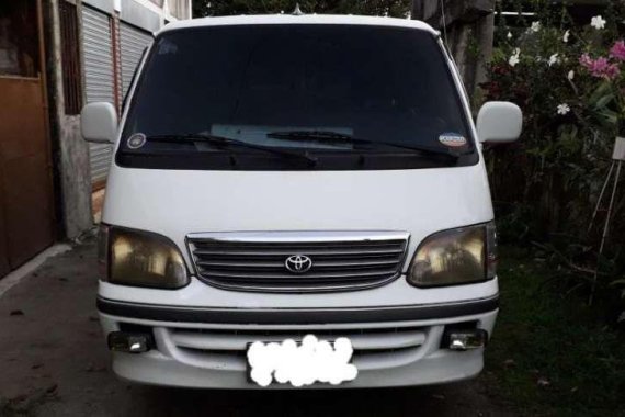 Toyota HIACE Commuter 2.4 diesel FOR SALE