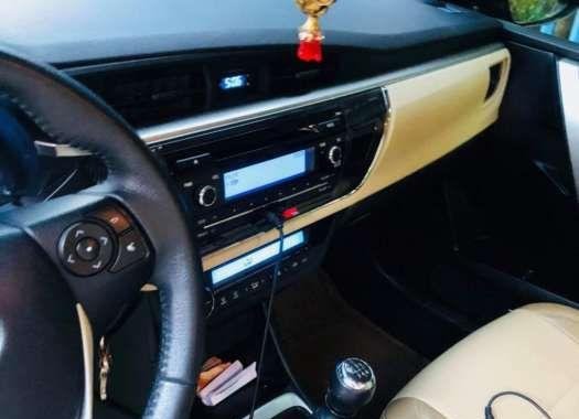 2016 Toyota Corolla Altis G1.6 lady owner