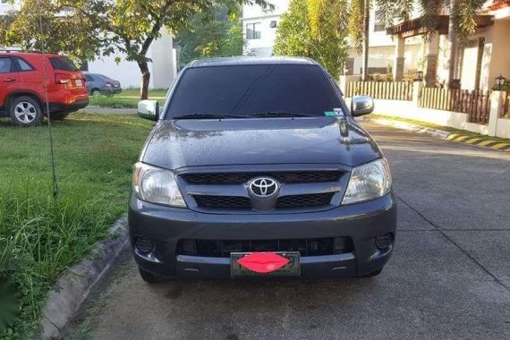 FOR SALE: Toyota Hilux 2007 Diesel Cebu