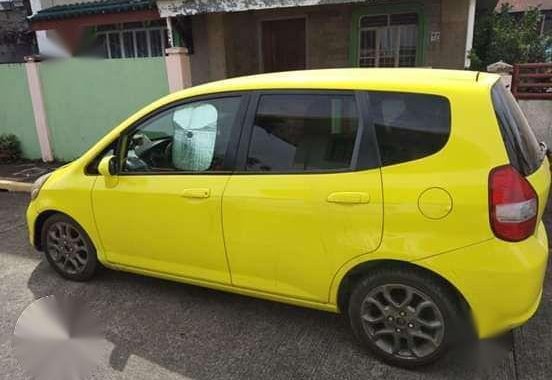 2010 Honda Fit Sadan FOR SALE