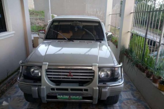 SELLING Mitsubishi Pajero 2006