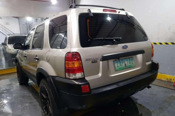 Ford Escape 2005 FOR SALE