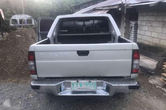 Nissan Frontier manual Diesel 2000