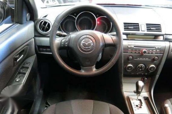 2007 Mazda 3 . automatic . excellent condition . v- fresh 