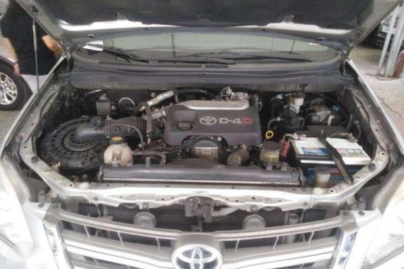 2014 Toyota Innova 2.5 G AT Diesel. FRESH. 51K odo. 