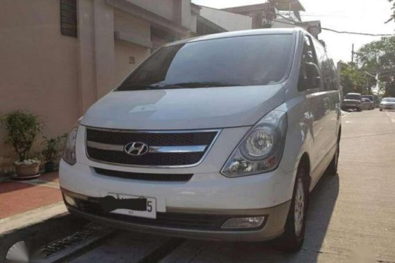 2014 Hyundai Starex VGT White Automatic transmission