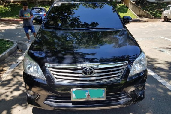 2012 Toyota Innova G (Top of the line, Diesel, 1st Owned)