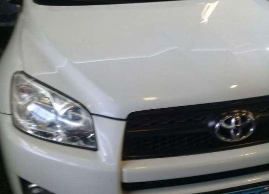 Like New Toyota Rav4 for sale