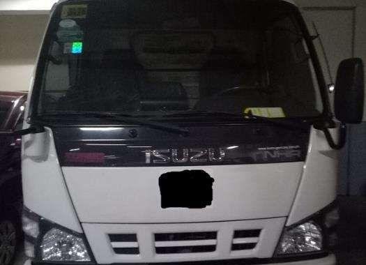 Isuzu NHR 2.8 2013 for sale