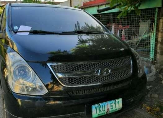 2012 Hyundai Grand Starex black FOR SALE