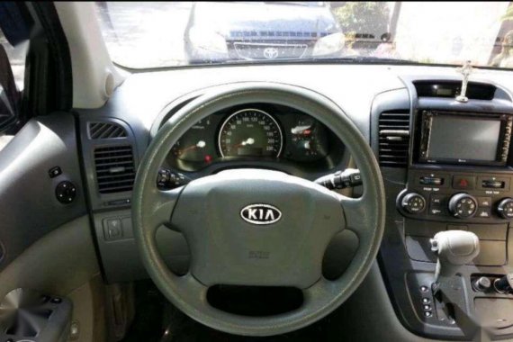 Kia Grand Carnival 2011 LWB AT CRDI