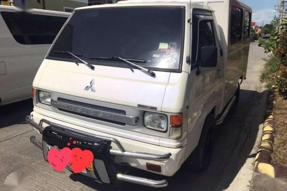 For sale Mitsubishi L300 fb 2009 model Diesel engine