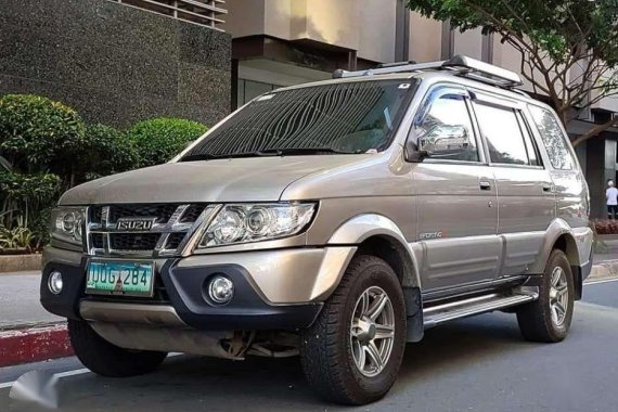 2013 Isuzu Crosswind Sportivo X MT FOR SALE