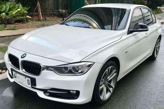 Bmw 328i Sport Line 20tkms AT 2014 