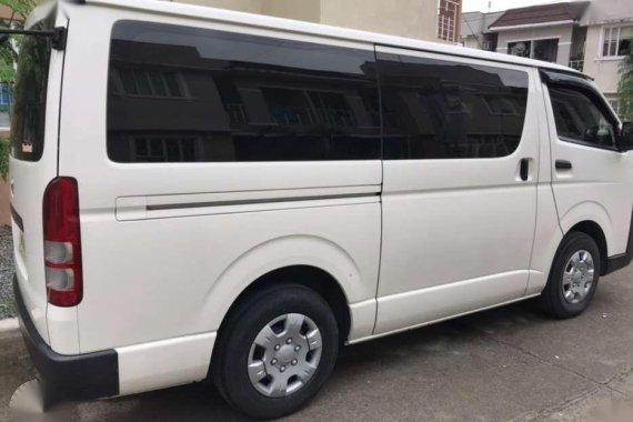 FOR SALE: TOYOTA Hi Ace Commuter 2016