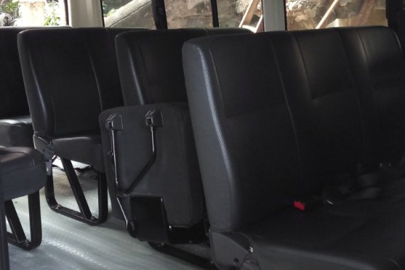 2016 Toyota HIACE Commuter MT FOR SALE