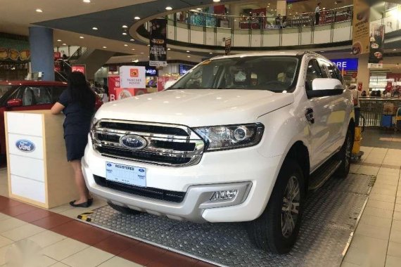 2018 Ford Everest Trend 4x2 AT ZERO CASHOUT Low Downpayment Promo