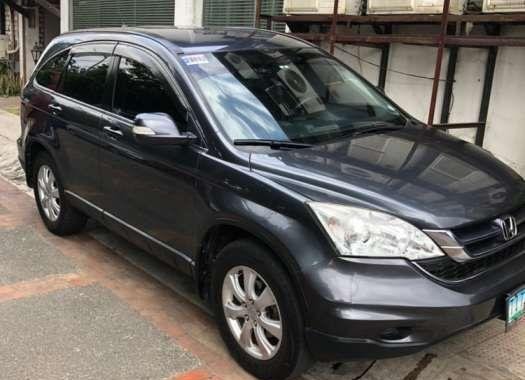 SELLING Honda Crv 2011 matic financing ok