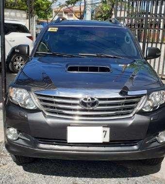 Toyota Fortuner 2015 2.5v Diesel engine