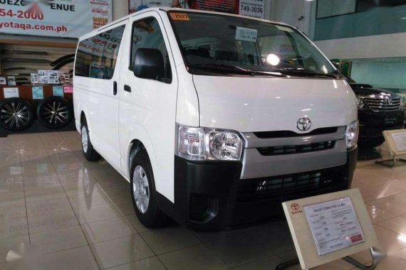 TOYOTA HIACE COMMUTER DIESEL M/T 2019 EURO 4