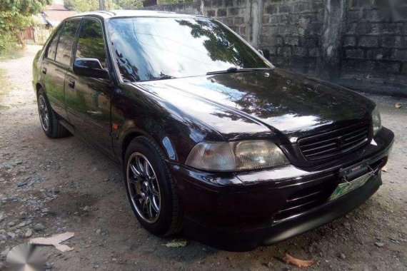 SELLING Honda City 98model 