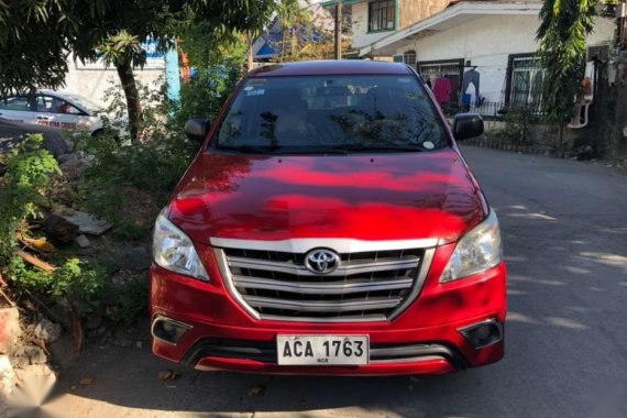 2014 Model Toyota Innova E Automatic transmission