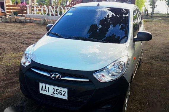 SELLING Hyundai i10 2014
