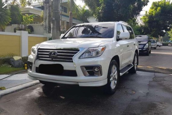 Well kept Lexus LX 570 for sale