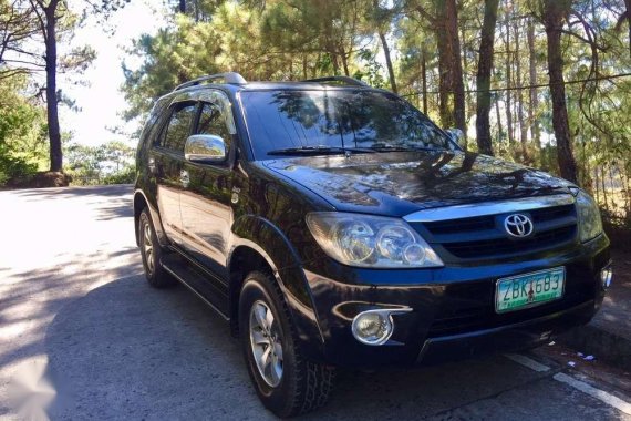 2005 Toyota Fortuner G Automatic Diesel 2.5 G D4D engine