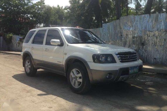 2007 Ford Escape 4x4 FOR SALE