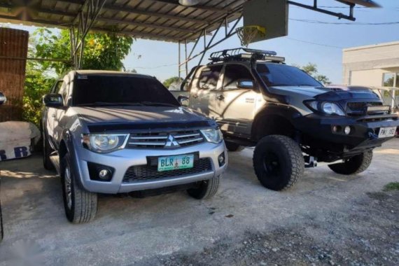 For sale 2010 Toyota Hilux g 4x4 Manual transmission Diesel