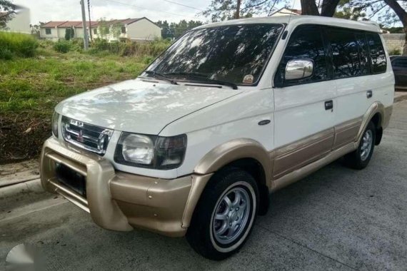2000 Mitsubishi Adventure FOR SALE