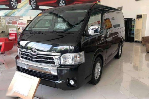 TOYOTA HIACE GL GRANDIA DIESEL M/T 2019 EURO 4
