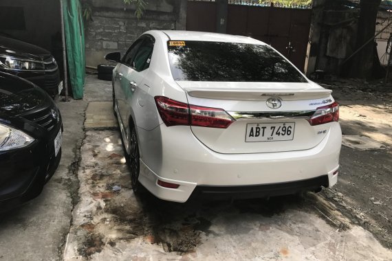 2016 Toyota Altis 2.0V automatic top of the line model