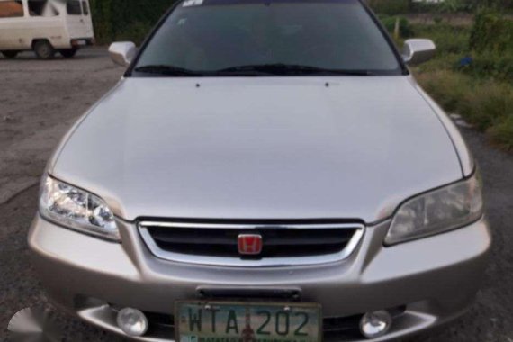 Honda Accord model 2000 - Rush sale