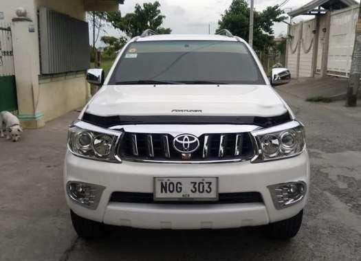 TOYOTA Fortuner 2010 FOR SALE