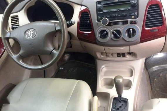 2006 Toyota Innova G Automatic Lady driver