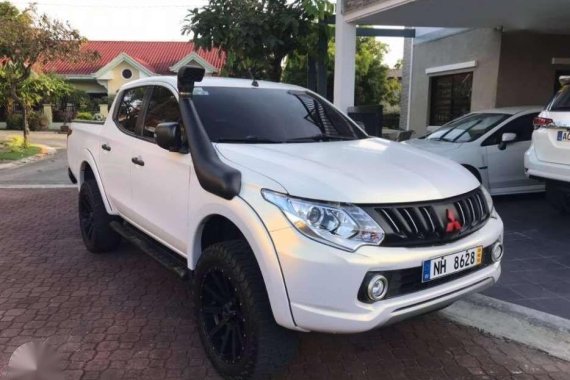 FOR SALE : 2016 Mitsubishi Strada GLSV 4x4