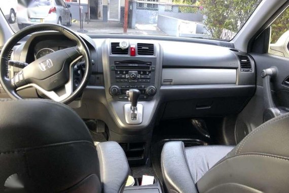 Top of the line 2010 Honda CRV 4x4