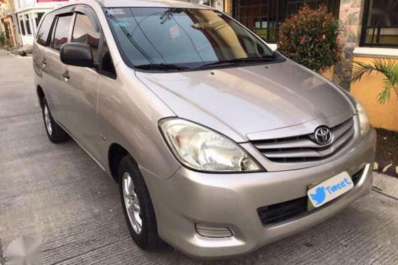 Toyota Innova E MT 2011 for sale