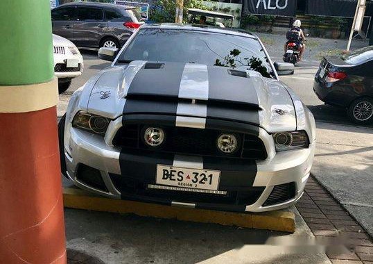 Ford Mustang 2013 gt v8 FOR SALE