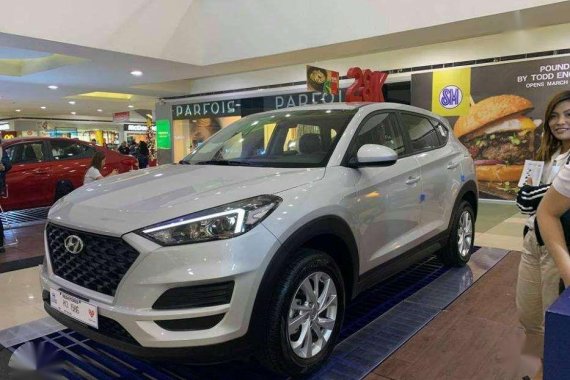 Brandnew 2019 Hyundai Tucson GL FL at 18k dp with free avn worth 55k