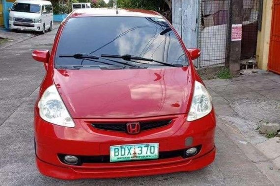 For sale Honda Jazz 2000 model.