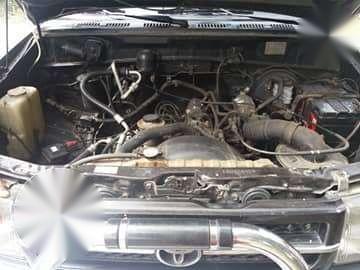 Toyota Revo SR 2000 Gas for sale